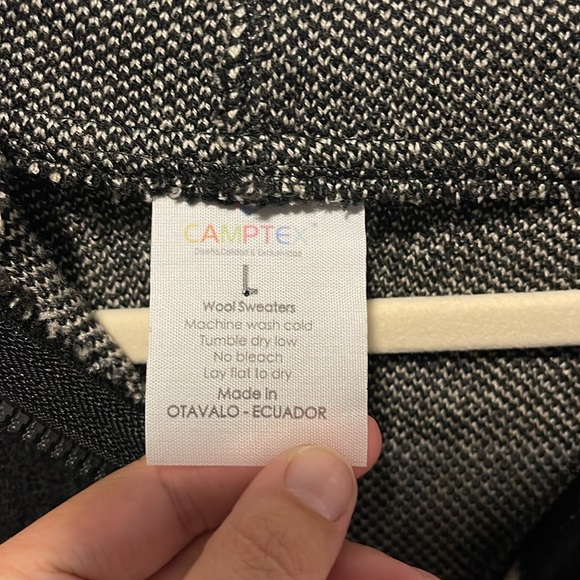 Camptex Wool Sweater Jacket The Nightmare Before Christmas Size Large Zip Up - Picture 6 of 8